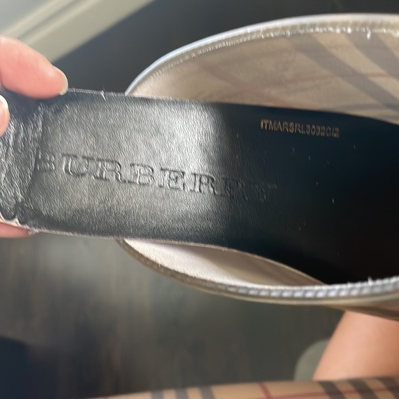 Burberry Haymarket Nova Check rain boots size 36. Excellent condition - Picture 14 of 16